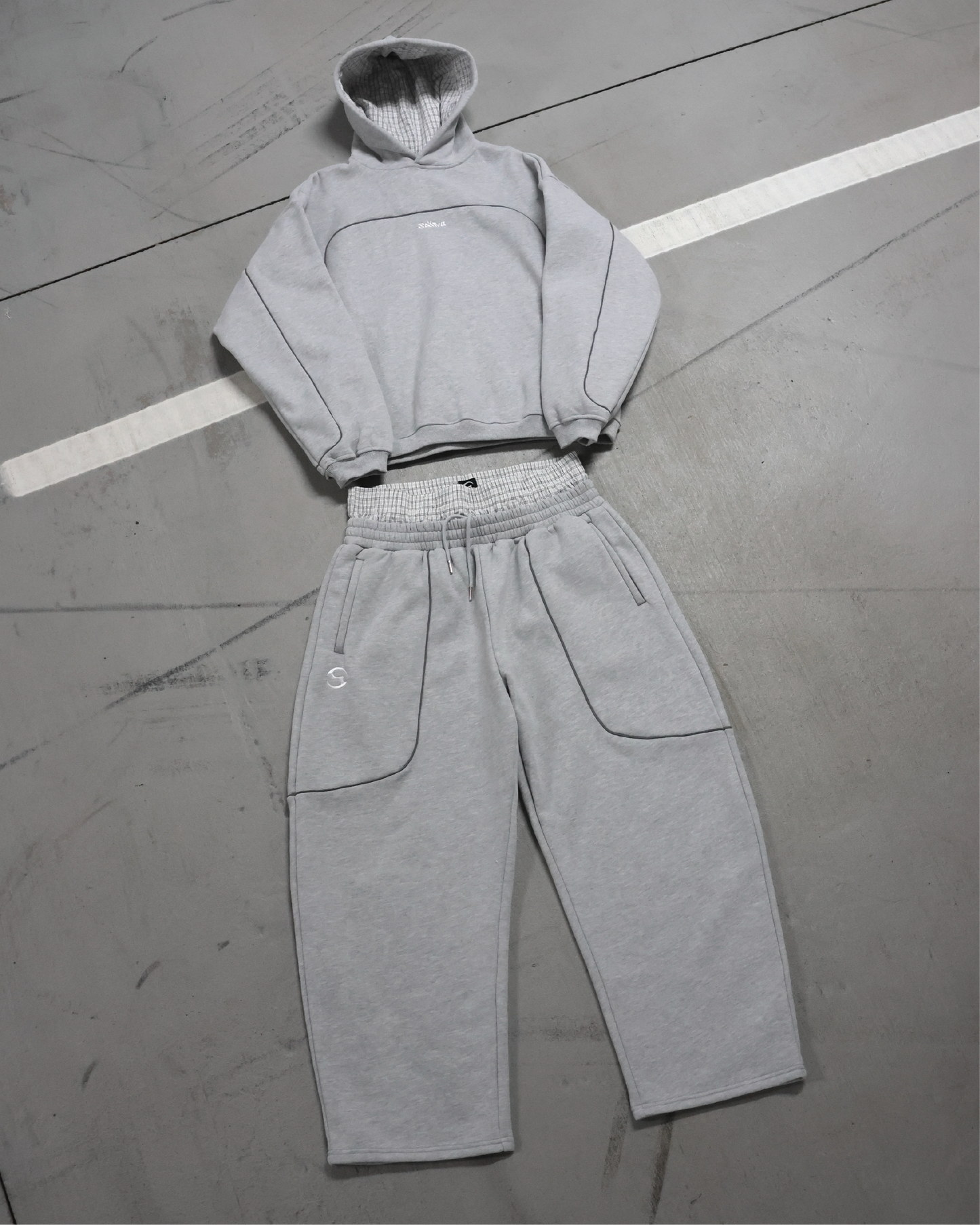 TRACKSUIT PANTS (GREY)