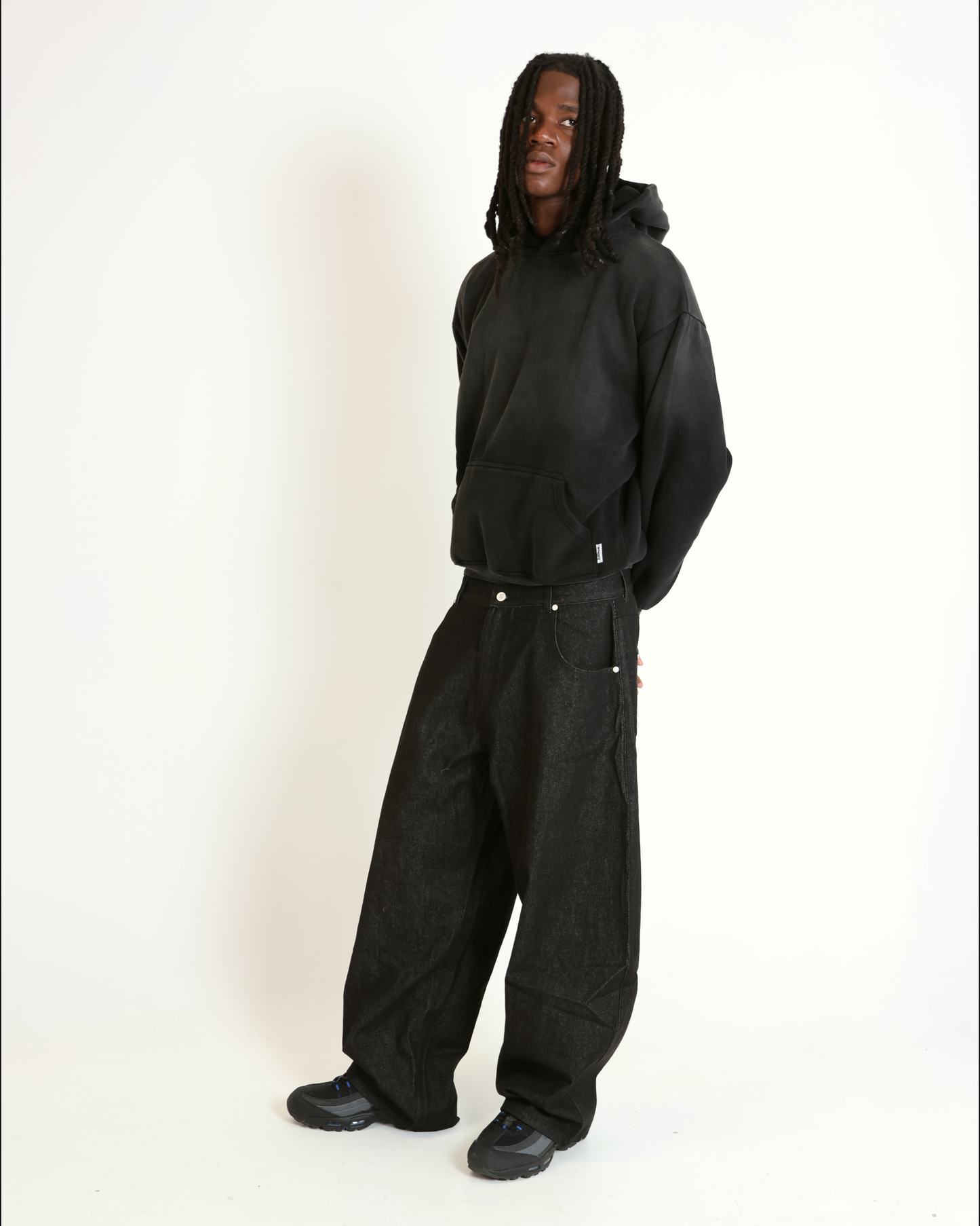 CLOUD HOODIE (BLACK)