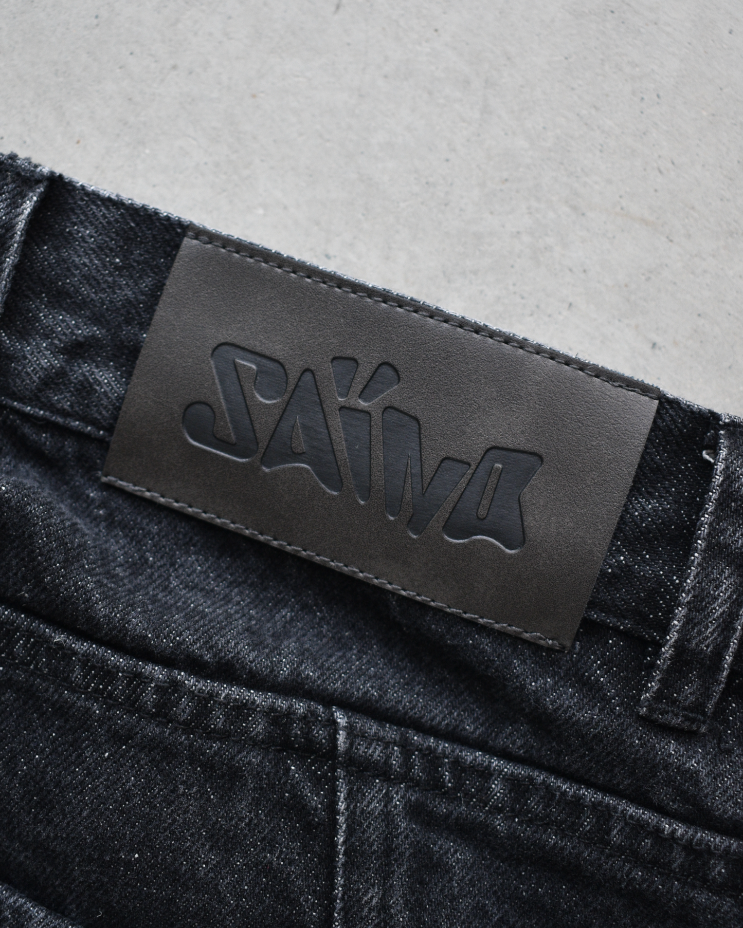 LAYERED JEANS (BLACK)