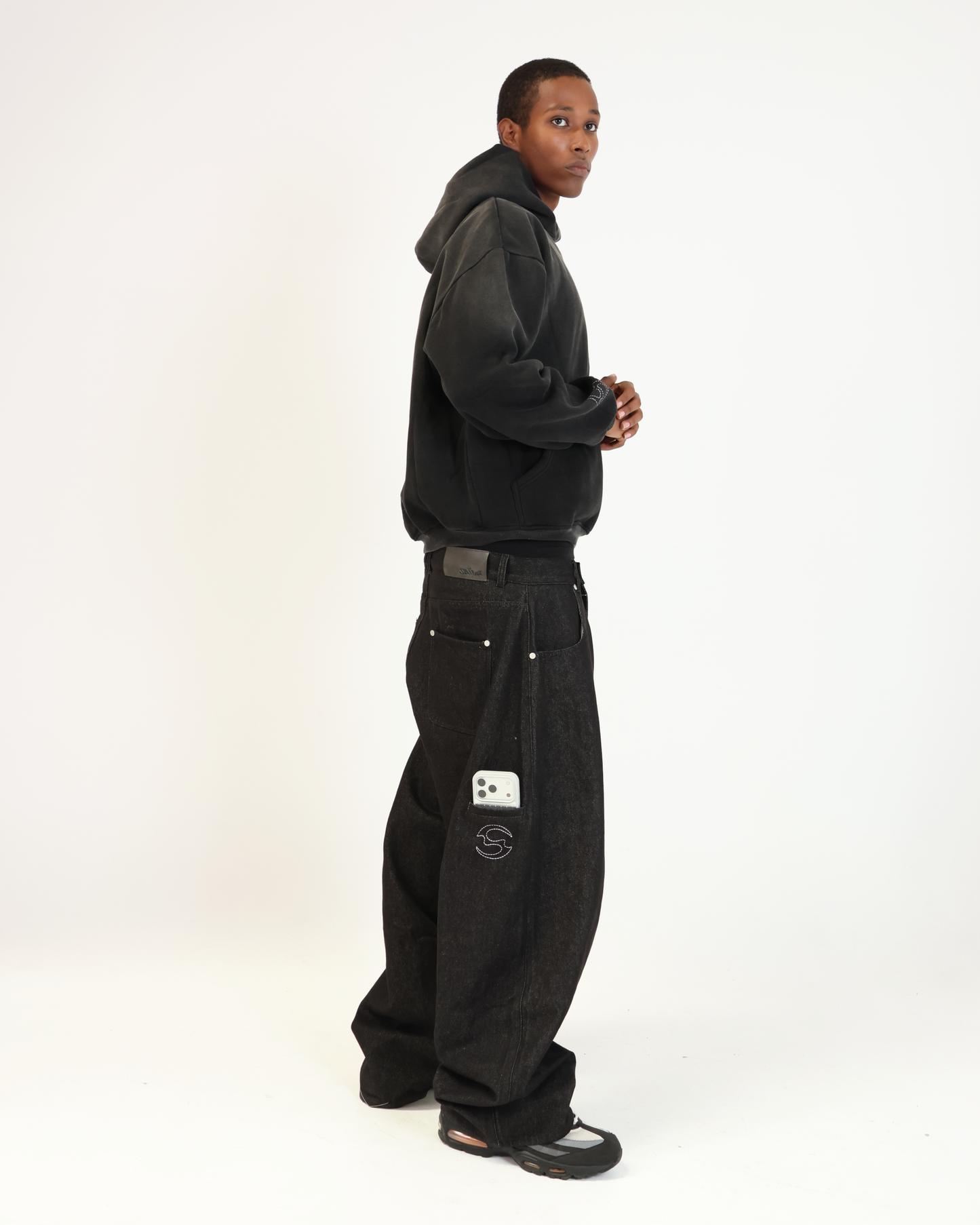 CLOUD HOODIE (BLACK)