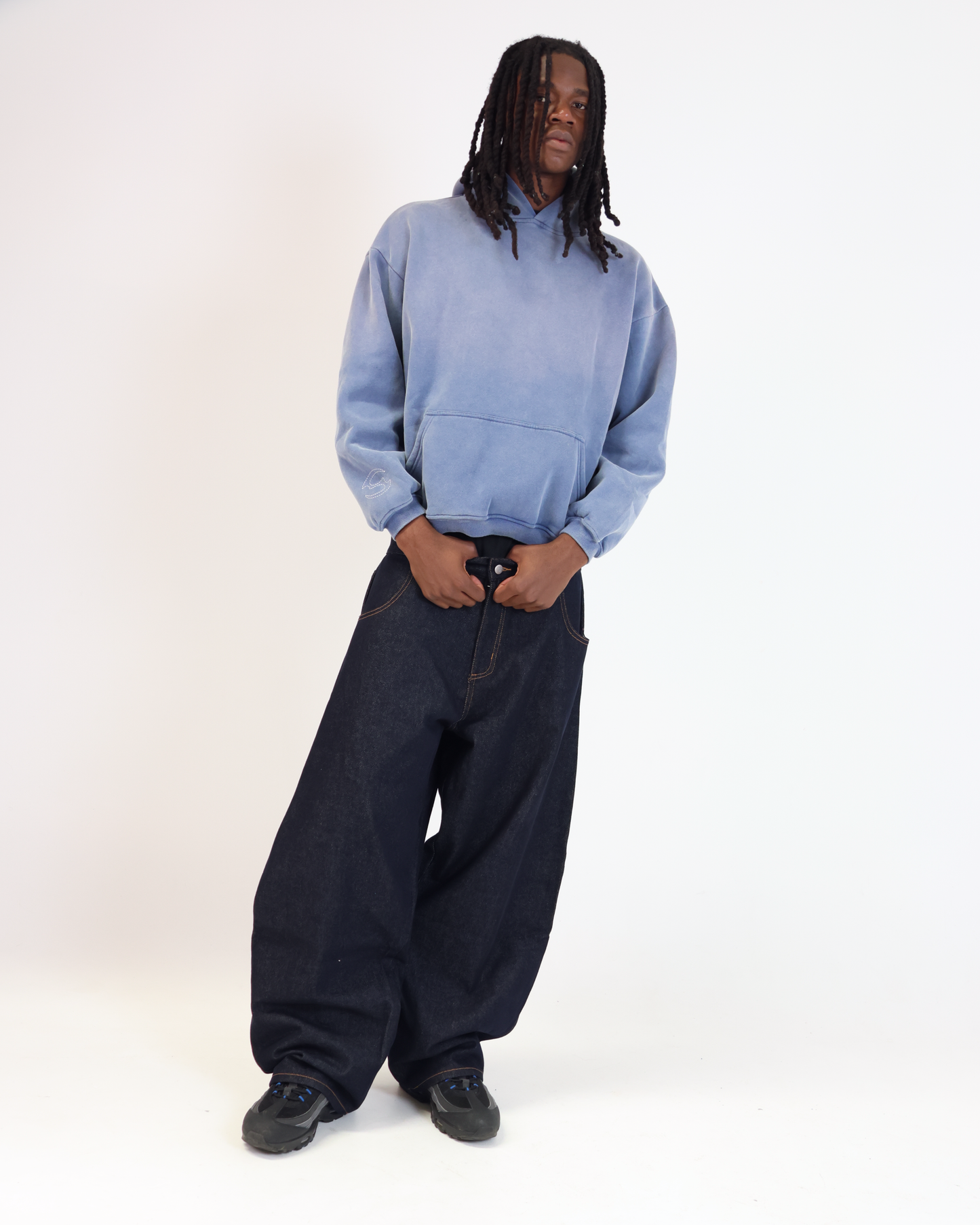 MOTION DENIM (BLUE)